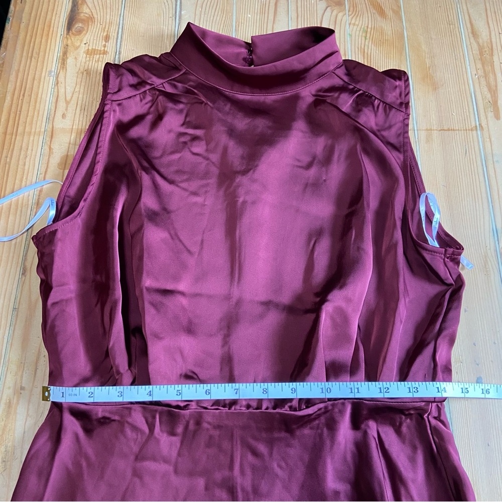 NWOT Lulus Classic Elegance Plum Chiffon Sleeveless Mock Neck Maxi Dress - Picture 2 of 10